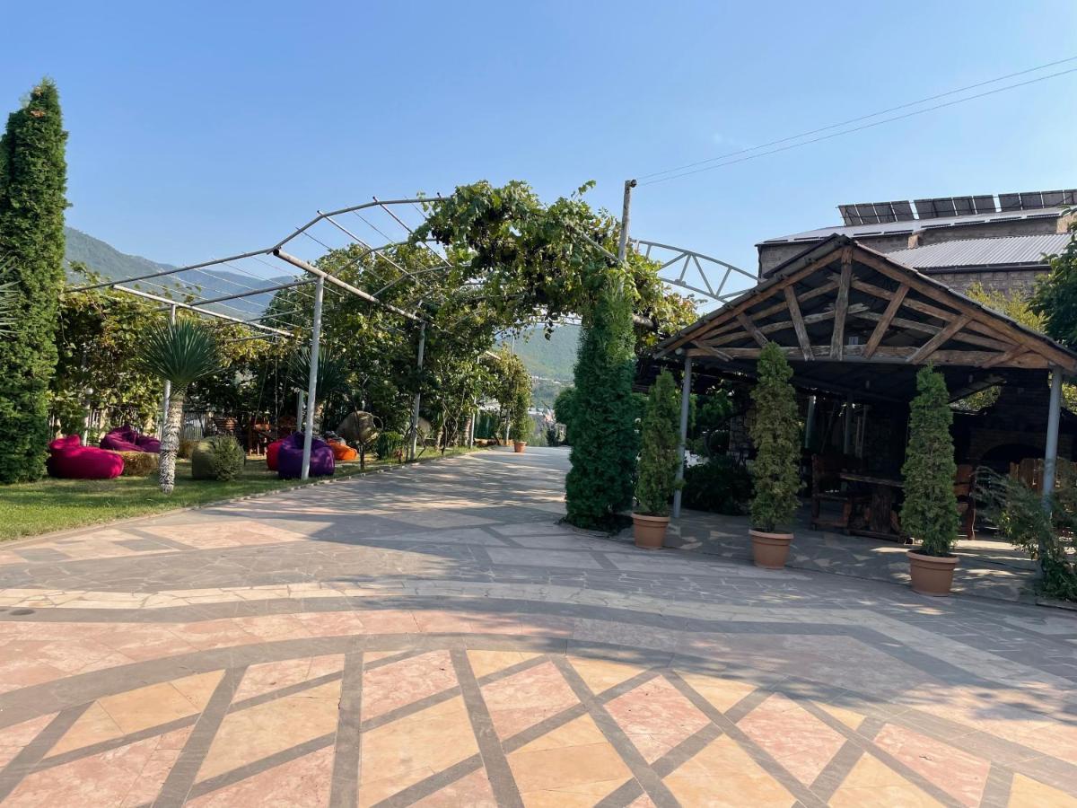Kamar Hotel Ijevan Extérieur photo