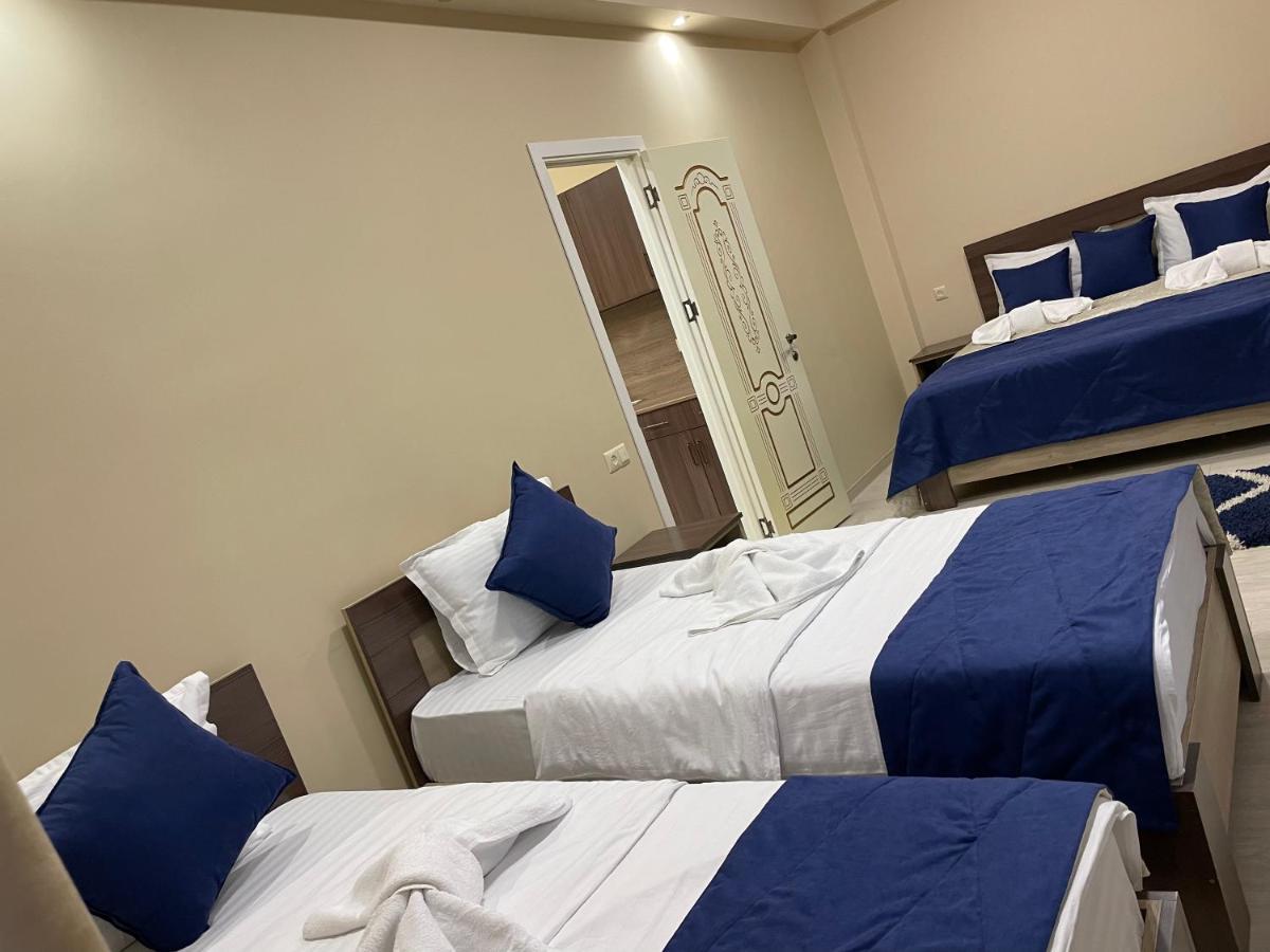 Kamar Hotel Ijevan Extérieur photo