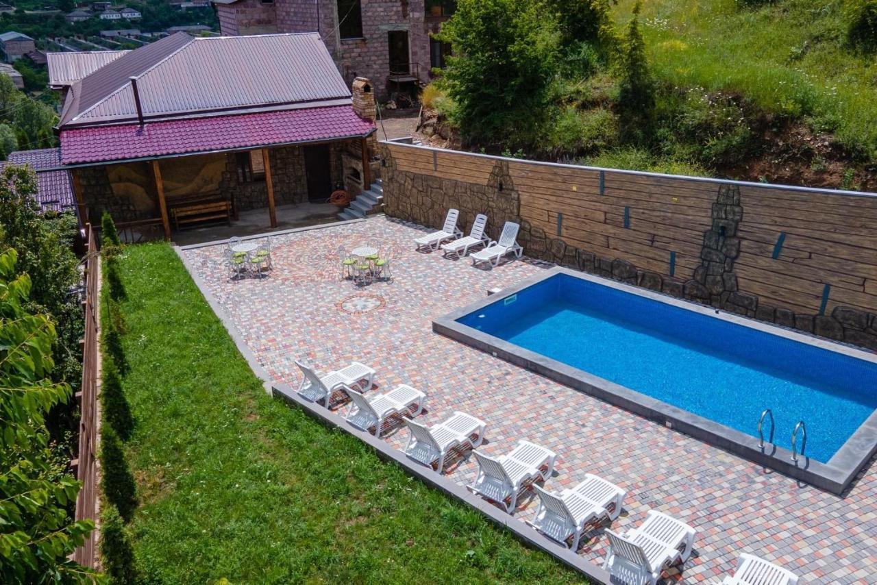 Kamar Hotel Ijevan Extérieur photo